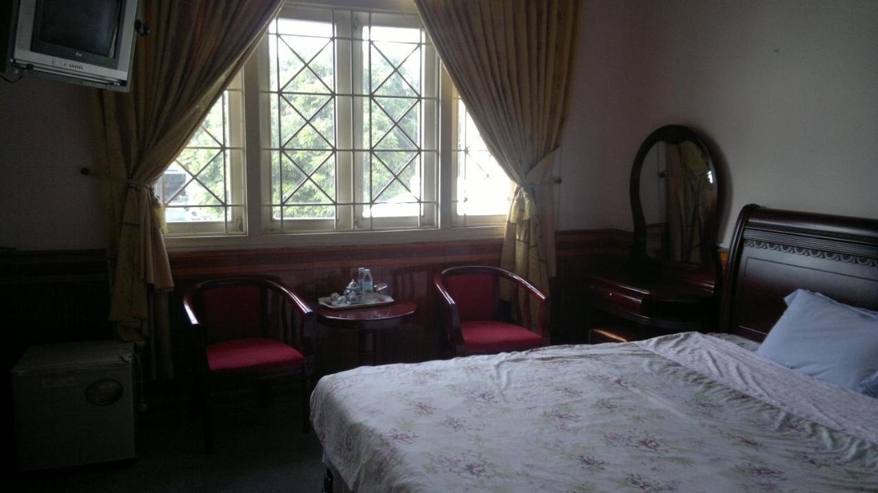 Hue Railway Hotel Buitenkant foto